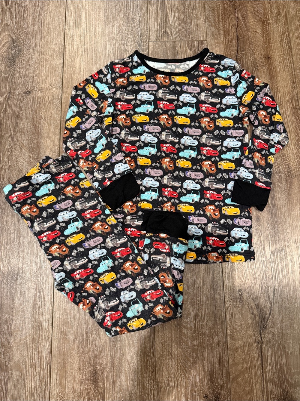 George Hats Disney Lighting McQueen Print Pajama Set Size: 4T